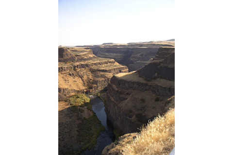 Palouse-Canyon-Washington-State-660x880.jpg