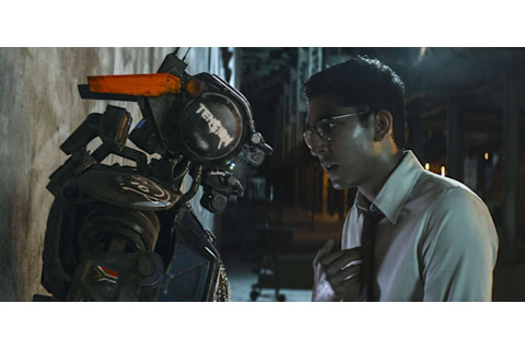 chappie-dca_0090_0040_comp_fr1146_r_rgb-1024x498.jpg