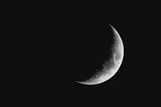 crescent moon