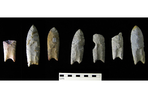 Clovis_Rummells_Maske-1024x440.jpg