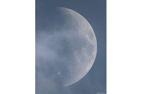 Maximilian-Teodorescu-ISS-Moon-transit-small_1371317927-772x1024.jpg