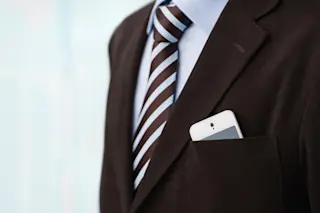 phone-in-pocket.jpg