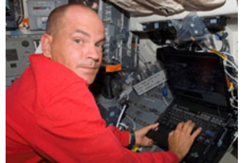 astronaut-and-laptop.jpg