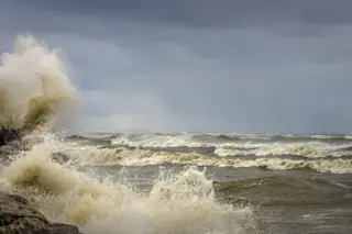 Lake-Michigan-waves