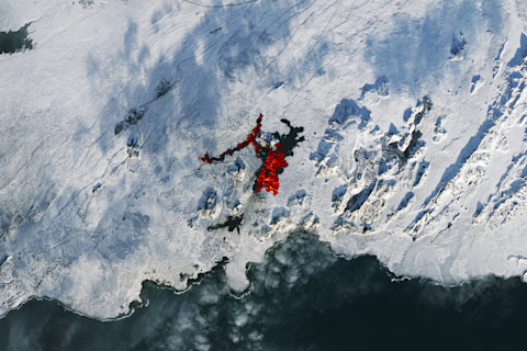 Landsat View of Icelandic Eruption