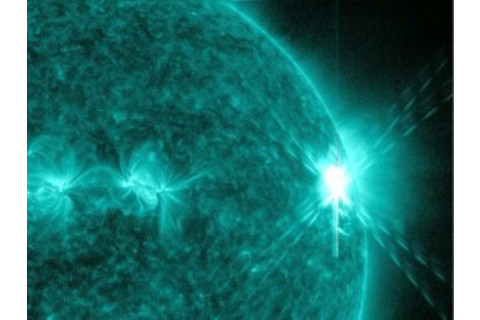 sdo_flare_aug92011-300x225.jpg