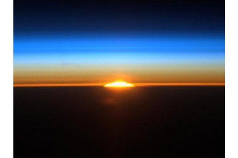 iss_sunrise_aug272011-300x225.jpg