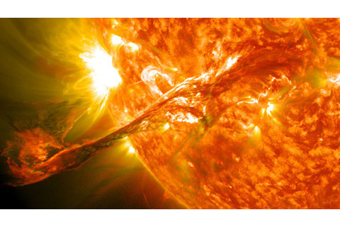 sdo_huge_prominence.jpg
