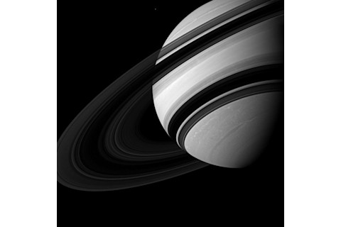 cassini_saturn_tinymimas.jpg