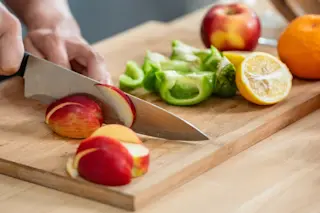 Cutting fruits to combat microplastics