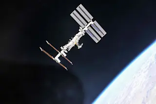 spacestationmicrobes.jpg