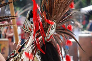 namericanheaddress220.jpg