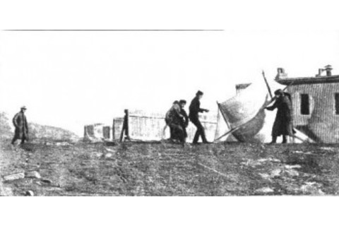 Marconi_at_newfoundland-e1325014027302.jpg