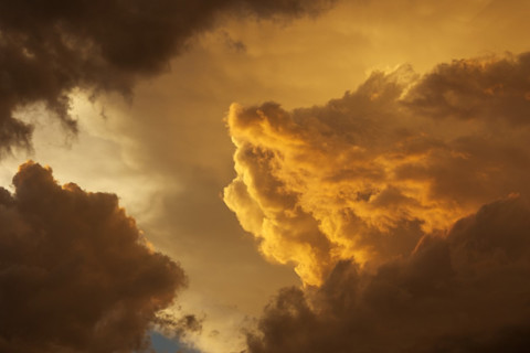 Thunderstorm-cloud-detail-6-28-13-1024x682.jpg
