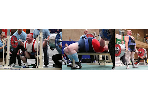 800px-IPF_World_Champion_Dean_Bowring_performing_the_three_Powerlifting_moves.jpg