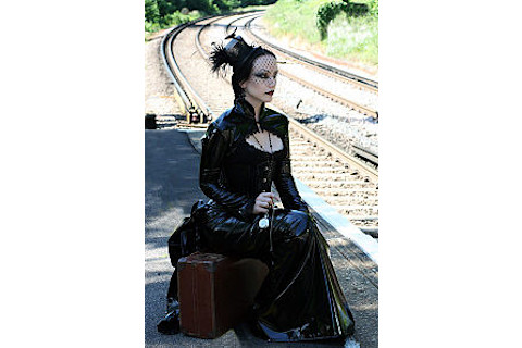 200px-Lady_Amaranth.jpg
