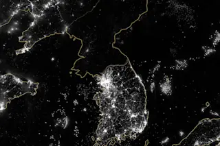 Koreian-Peninsula-at-Night.jpg