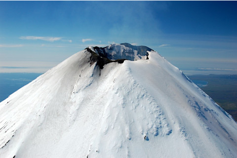 Shishaldin-Volcano-Summit-1-1024x680.jpg