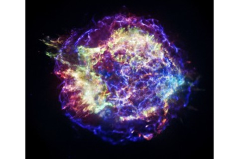 A bright glowing cloud of gas in space - NASA