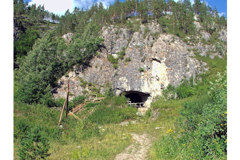 Denisova Cave - Wikimedia Commons