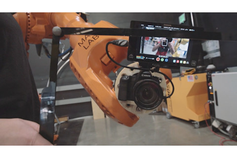 Gannon Robot Arm Looking