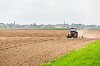 organic-farming-field-population-agriculture