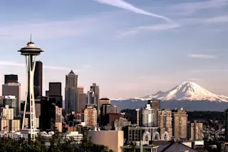 Rainier seen from Seattle - Flickr