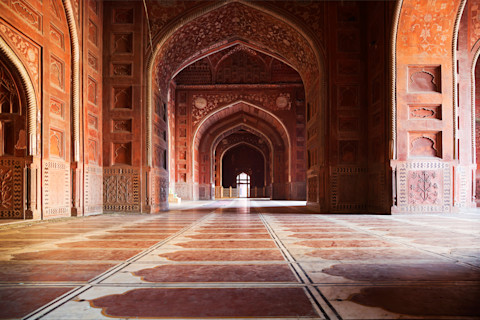 Taj Majal interior agra-india-29-december-2012-inside-1288226773