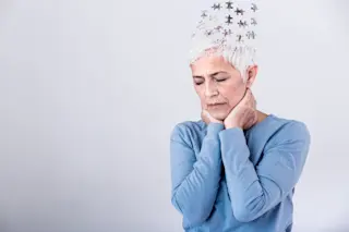 Older woman and mind
