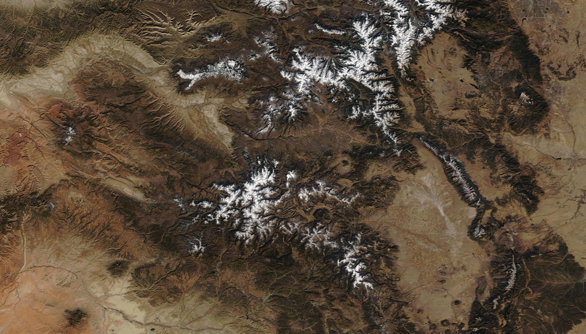 Colorado's Snowpack Expands