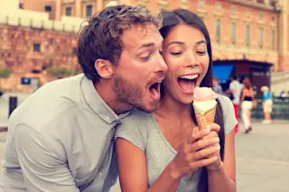 happy couple 
