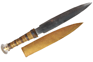 Tutankhamun's dagger