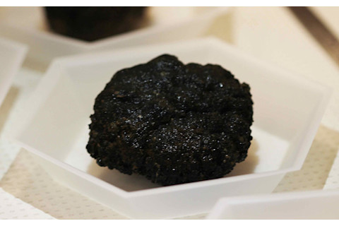 Manganese nodule
