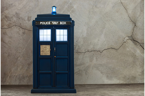 TARDIS all lit up from Doctor Who