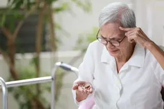 old-person-with-supplements