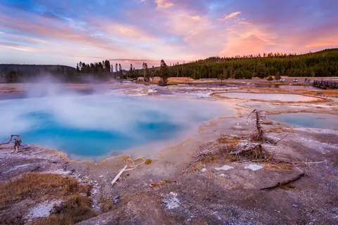 Black Diamond Pool in Yellowstone National Park 