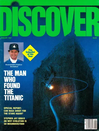 The cover image of the January 1987 issue of Discover Magazine, showing a submersible vehicle illuminating the bow of the wreck of the Titanic