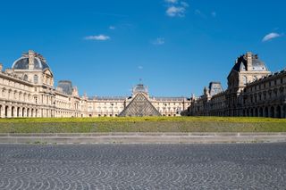 the louvre museum the louvre museum