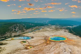 aerial view of the grand prismatic pool at yellowstone national park 