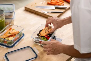 Repeating healthy meal prep for a weight loss routine.