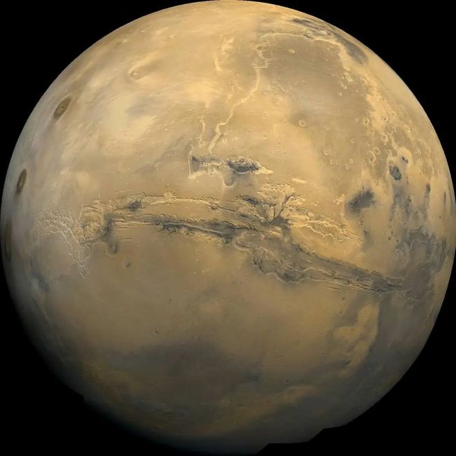 large canyon Valles Marineris on Mars