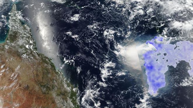 Satellite image showing in blue the cloud of formaldehyde  
