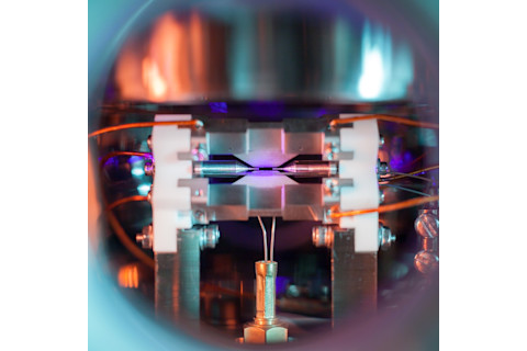 actual-atom-photo