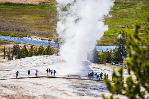 Thermal eruption at Yellowstone National Park 