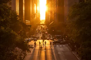 People viewing Manhattanhenge in New York
