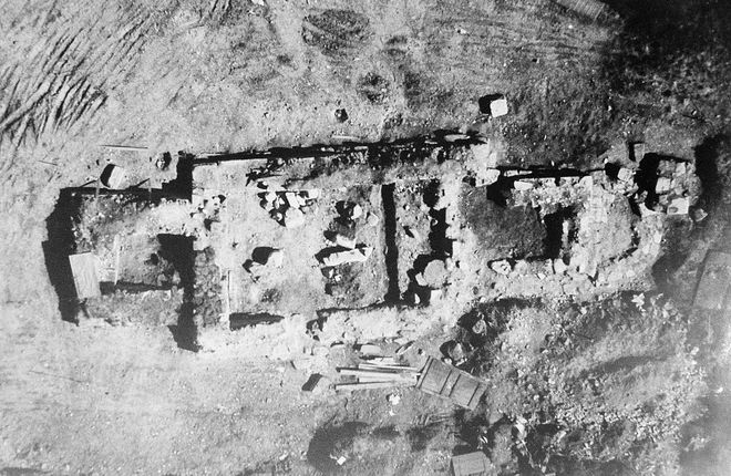 Aerial black and white photo of Västerhus church ruin