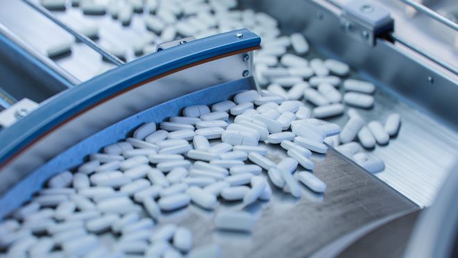 Antibiotic tablets in manufacturing