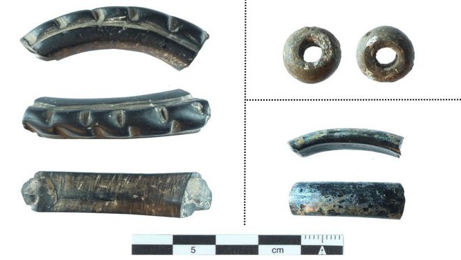 ancient jewelry fragments ancient jewelry fragments