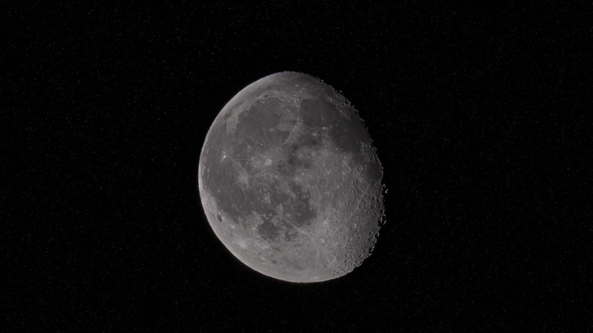 The Moon Is Shrinking About 2 to 4 Inches Every Million Years, Triggering Moonquakes on the Lunar Surface