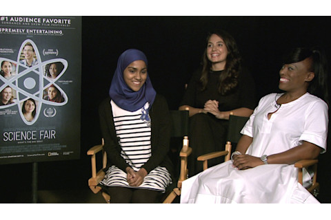 From left to right: Kashfia Rahman (high school ISEF competitor), Cristina Costantini (creator and co-director of Science Fair), Serena McCalla (research teacher at Jericho High School). Credit: National Geogeraphic